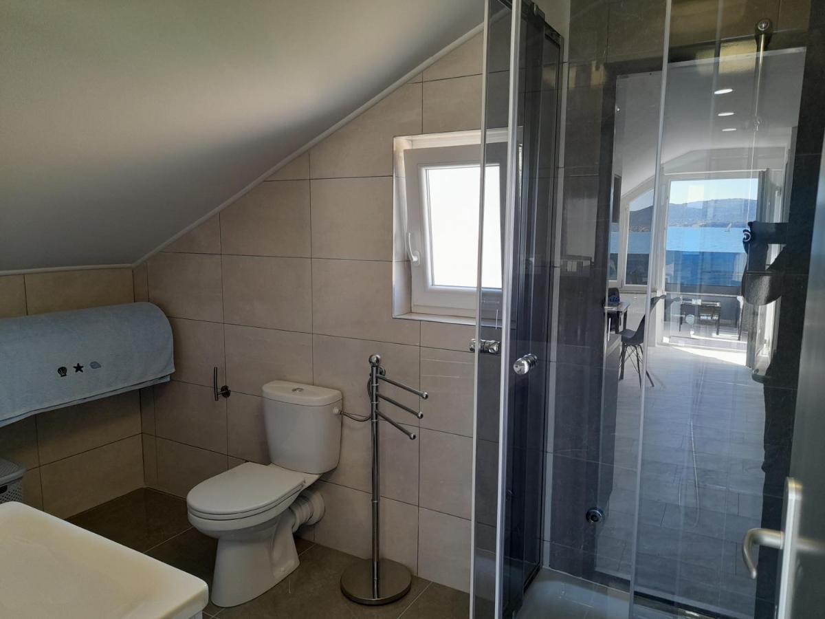 Apartman Prvi Red Do Mora Свети свети Филип и Яков Екстериор снимка